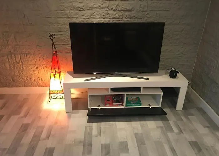 House Next To Parc Asterix And Chateau De Chantilly Holiday home Pont-Sainte-Maxence